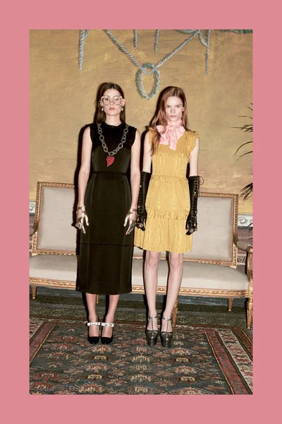Look 63